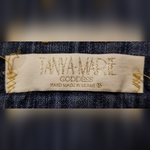 Tanya Marie Shorts, Size 28, denim patches - Picture 2 of 3